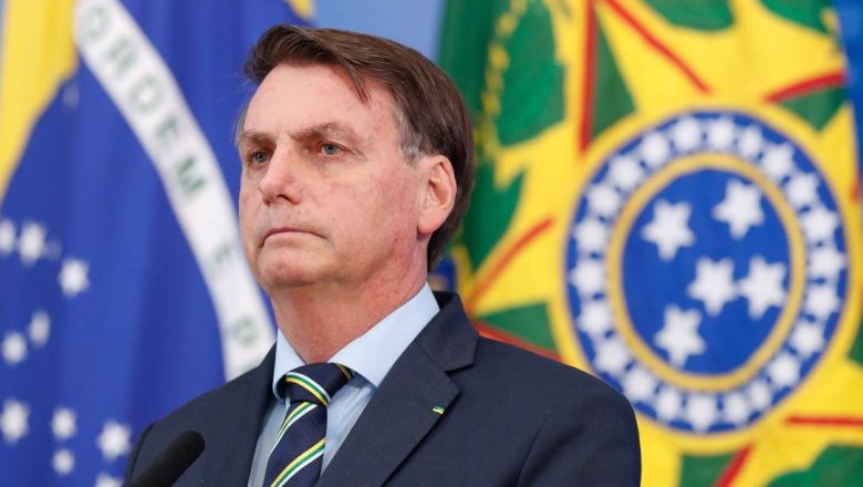 Após ser criticado, Bolsonaro rebate e chama a Rede Globo de “covarde”