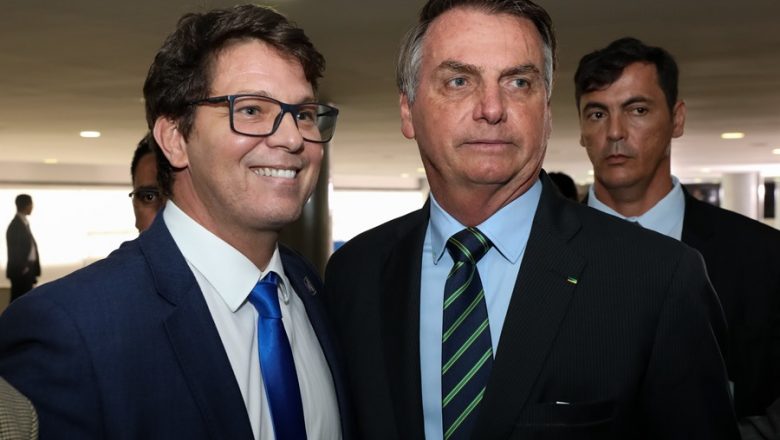 Ator Mários Frias sobre Bolsonaro: “Nunca existiu ninguém nem parecido! Melhor presidente da história desse país”