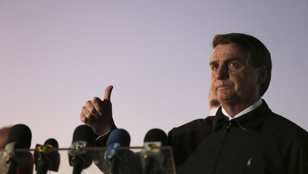 Bolsonaro: ideia de furar o teto de gastos existe, qual problema? – Época NEGÓCIOS