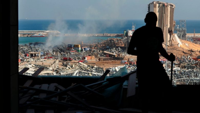 Desalento e Luz em Meio aos Escombros de Beirute