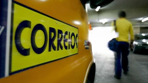 Funcionários dos Correios tentam censurar secretário do governo Bolsonaro