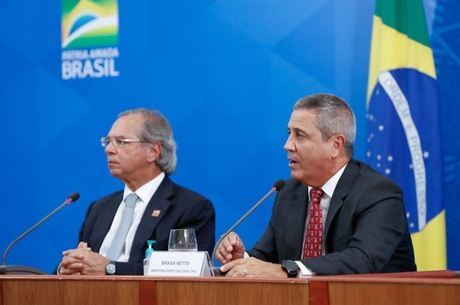 Governo lançará o Renda Brasil dentro do Pró-Brasil nesta terça