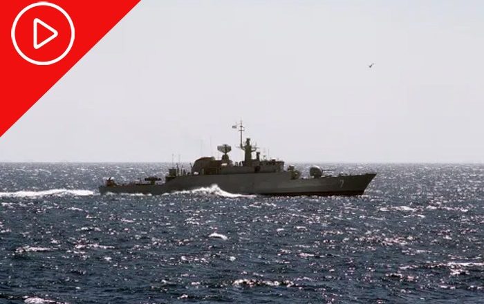 Irã dá início a exercícios militares no Golfo, na costa do Estreito de Ormuz