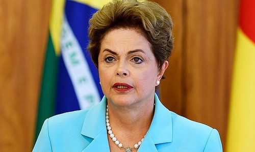 Julgamento sobre obras da Petrobras tem voto condenando Dilma a pagar R$ 300 mil