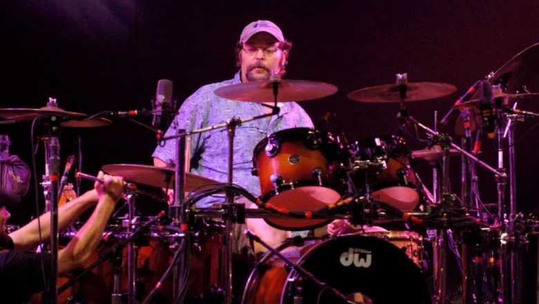 Morre ex-baterista dos Widespread Panic, Todd Nance, aos 57 anos