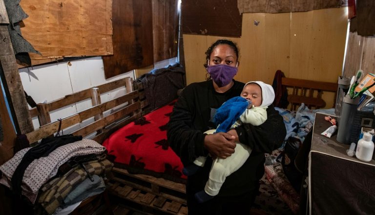 Novas favelas surgem no Brasil em resposta a crise sanitária do novo coronavírus