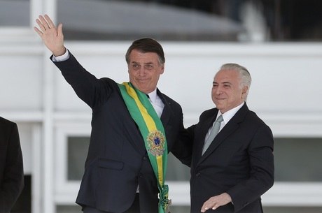 Temer se diz honrado e vai chefiar missão do Brasil de ajuda ao Líbano