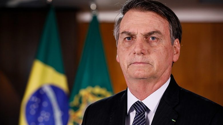 Bolsonaro diz que perdoa o pessoal do “Fique Em Casa”