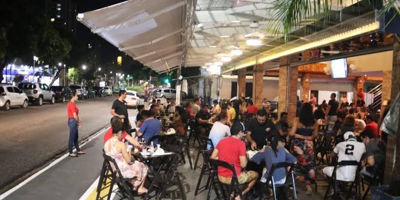Brasileiros se revoltam com governadores e prefeitos e lotam as ruas, bares e restaurantes do Brasil no feriadão de 7 de setembro