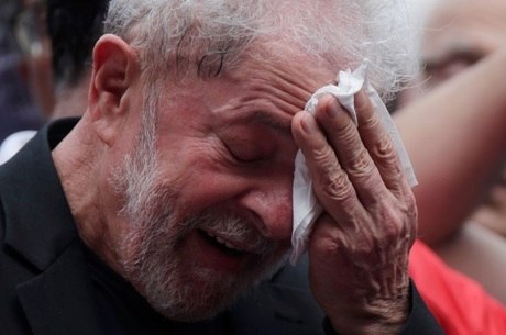 Força-tarefa da Lava Jato denuncia Lula, Palocci e Okamotto por lavagem de dinheiro