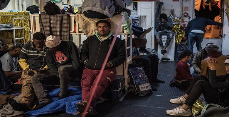 Iglesias evangélicas de Italia acogerán a inmigrantes rescatados del Mar Mediterráneo