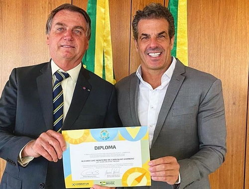 Novo Embaixador do Turismo do Brasil promete ‘trabalhar pelo país mais lindo do mundo’