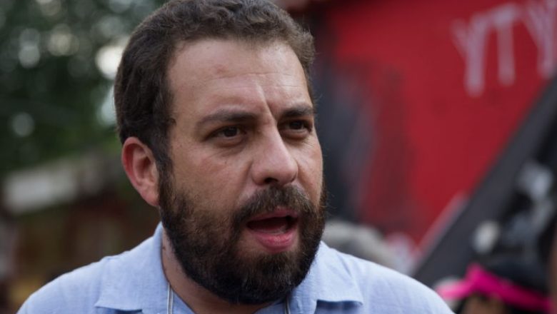 Polícia Federal quer intimar Boulos em virtude de críticas contra Bolsonaro