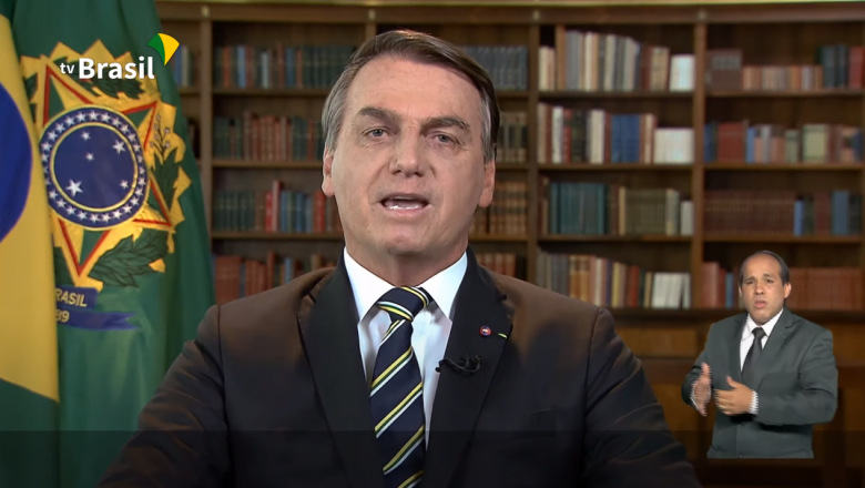 Pronunciamento: Em referência a 1964, Bolsonaro diz que o Brasil venceu a “sombra do comunismo”