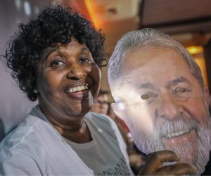 PT oficializa candidatura de Benedita da Silva para a prefeitura do Rio
