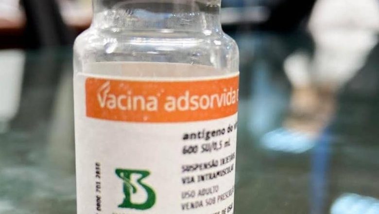 Anvisa libera importação de 6 milhões de doses da CoronaVac, vacina contra a Covid que está na 3ª fase de testes