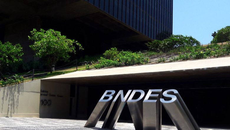 BNDES aprova R$ 63 milhões para geração de energia com bagaço de cana
