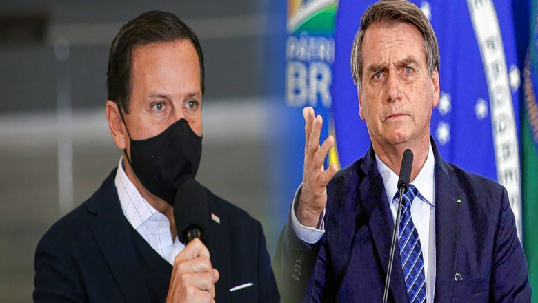 Bolsonaro enquadra João Doria e volta a dizer que o uso de vacina não será obrigatório