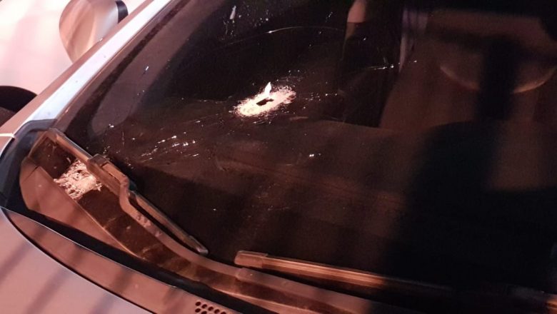 Candidato a prefeito de São José registra boletim de ocorrência e diz à polícia que carro foi alvejado a tiros; caso é investigado – G1