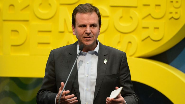 Candidato a prefeitura do Rio, Eduardo Paes afirma: “Se for eleito, vou trabalhar com Bolsonaro”
