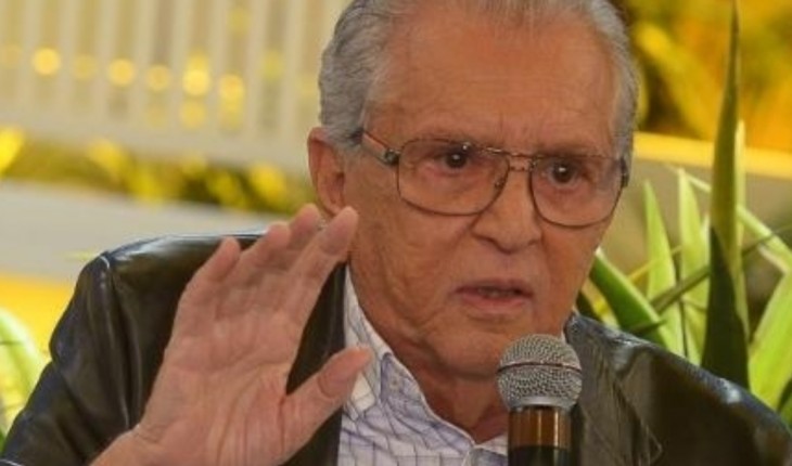 Carlos Alberto de Nóbrega crítica e detona a Globo: “A Globo está detonando, fazendo um crime”