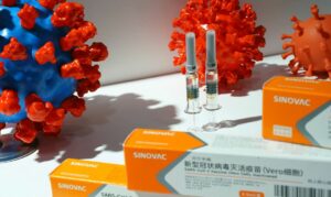 Diretor da Anvisa fala sobre pressão em torno da vacina chinesa: “Não se trata de lista de compras!”