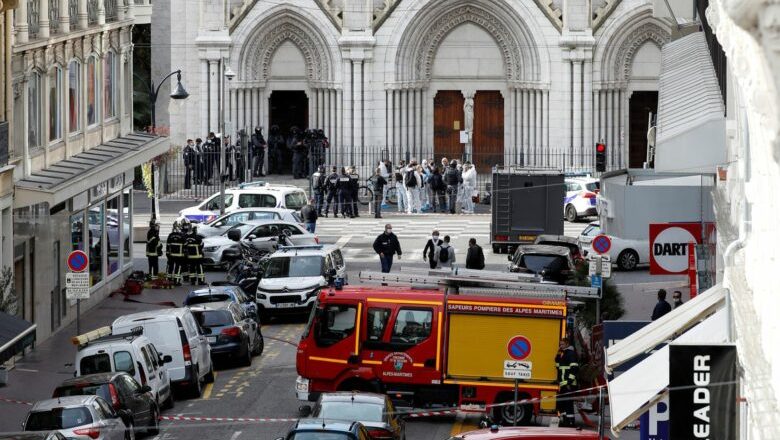 Esfaqueamento no interior de uma igreja deixa três mortos, em Nice