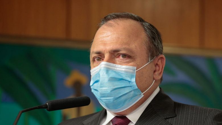 Pazuello pretende cancelar reunião com Doria sobre vacina chinesa