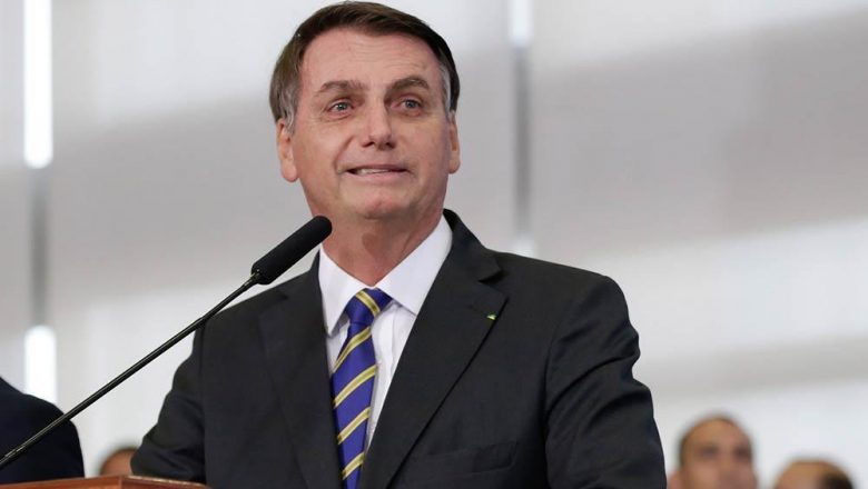 Bolsonaro diz que não é ‘inimigo do meio ambiente’ e põe a culpa em outros países