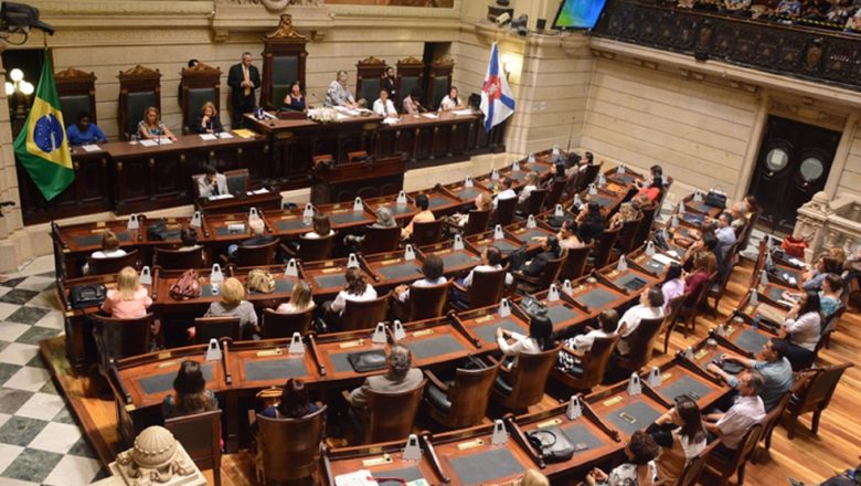 Câmara do Rio vai renovar um a cada três vereadores