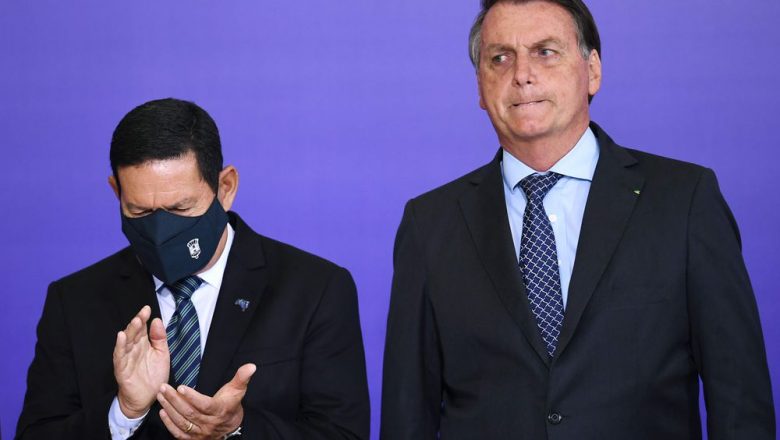 Descontente com Bolsonaro, cúpula militar volta a se articular em torno de Mourão – EL PAÍS Brasil