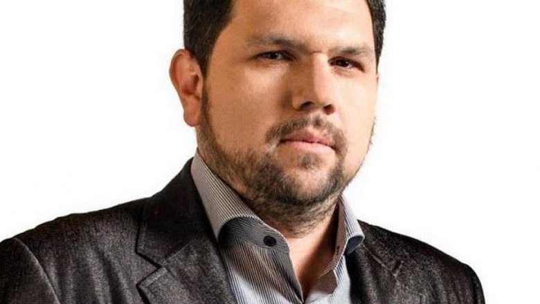Jornalista Oswaldo Eustáquio é preso novamente por ordem de Alexandre de Moraes