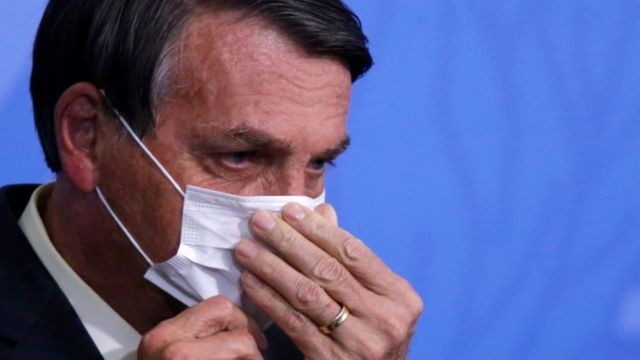 Trump derrotado, denúncia contra Flávio, apagão, vacina, fim do auxílio: as nuvens que pairam sobre Bolsonaro – BBC News Brasil