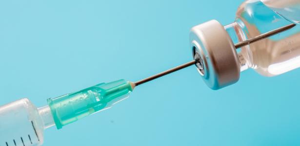 Anvisa diz que avaliará vacinas em 10 dias e registro estrangeiro não basta – UOL Notícias
