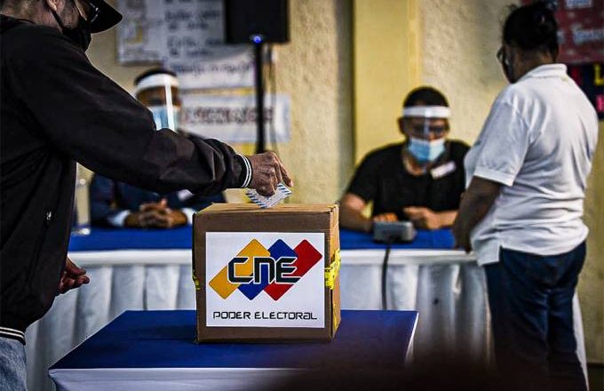 Brasil e 15 países questionam legitimidade de eleições na Venezuela