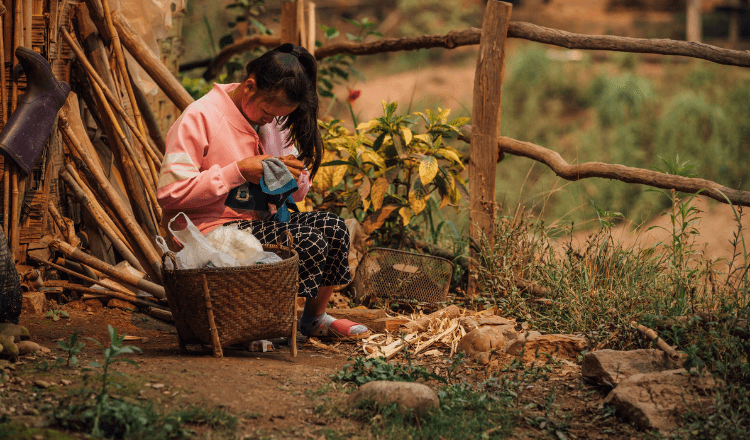 Cristãos são impedidos de reconstruir casas no Laos