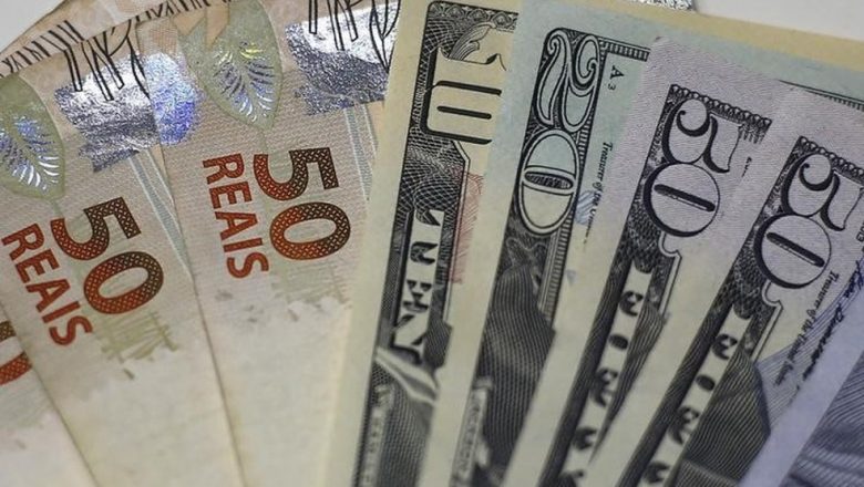 Dólar tem forte queda e é cotado a R$ 5,14, no menor valor desde julho