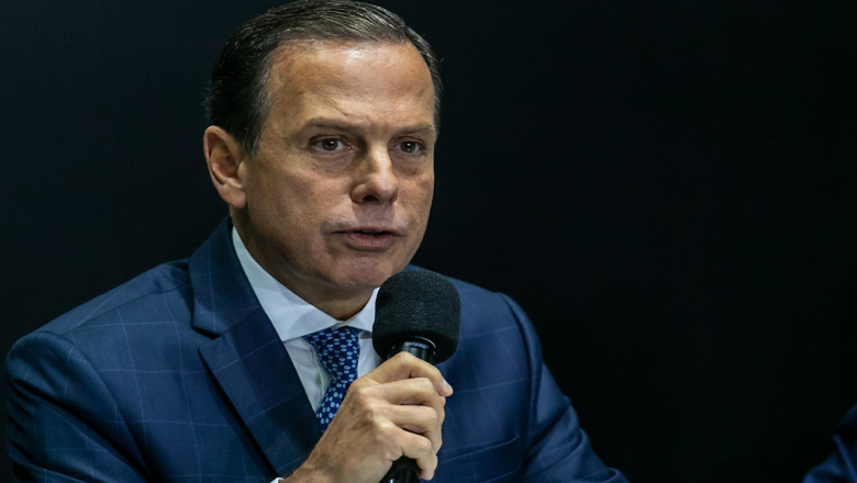 Doria reage a possível medida do governo Bolsonaro sobre vacina: “insanidade”