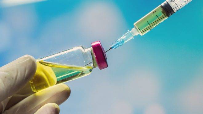 Em 2021, Pfizer e Moderna devem faturar 32 bilhões de dólares com vacinas contra Covid-19