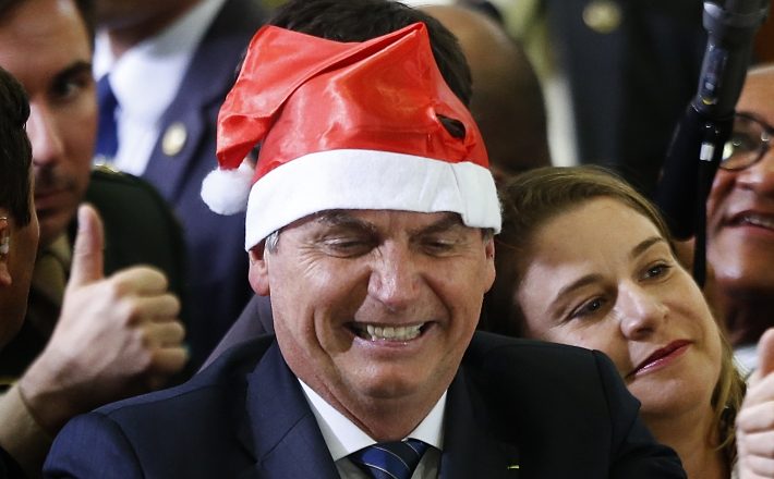 Governador comunista chama Bolsonaro de “Satanás”