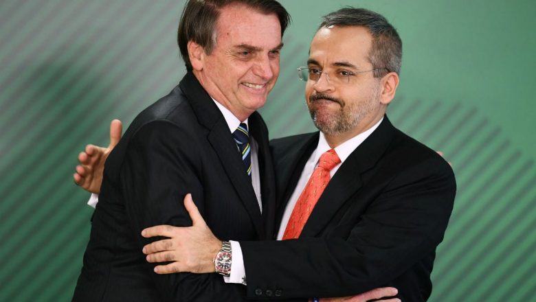 Guedes revela que Bolsonaro demitiu Weintraub para fugir do impeachment – CartaCapital