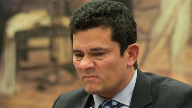 Moro acusa governo de “negacionismo” e ataca Bolsonaro: “Tem Presidente em Brasília?”