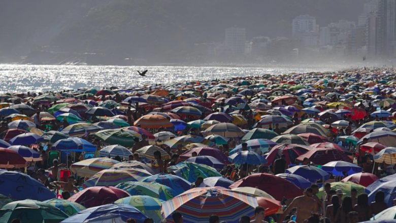 Prefeitura do Rio suspende áreas de lazer e proíbe estacionamento na orla; praias continuam abertas – G1