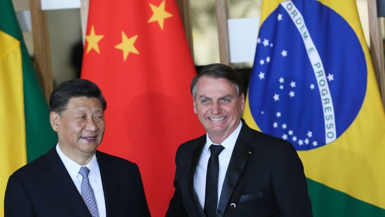 “Agradeço a sensibilidade do Governo chinês”: Bolsonaro prevê chegada de insumos para Coronavac