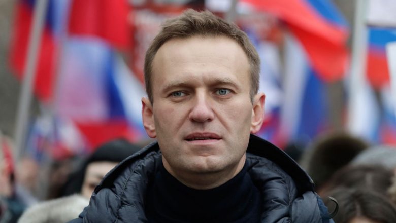 Alexei Navalny anuncia que vai voltar à Rússia no domingo