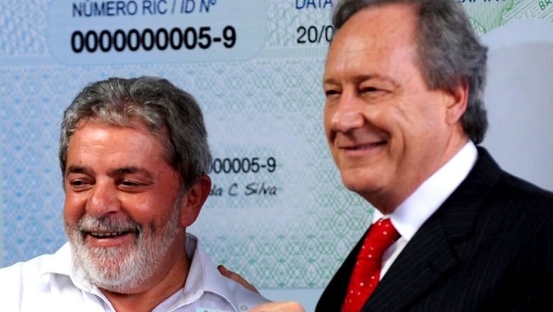 Lewandowski coloca sob sigilo ação em que garantiu a Lula acesso a mensagens roubadas da Lava Jato