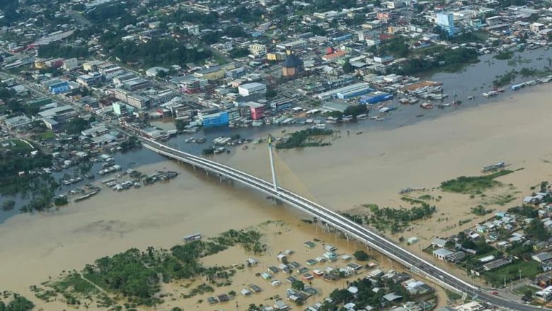 Acre já tem quase 130 mil pessoas atingidas pela cheia de rios na capital e no interior do estado