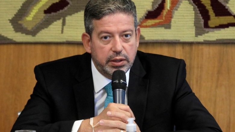 Arthur Lira diz que decisão da Câmara sobre prisão de Daniel Silveira fortalece “harmonia” entre os Poderes