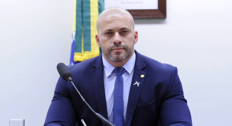 Cúpula da Câmara reage à prisão do deputado Daniel Silveira