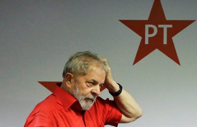 STJ volta a rejeitar recurso de Lula contra condenação no caso do triplex